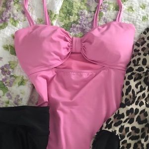 Kate Spade Pink Bow cit our one piece swimsuit
